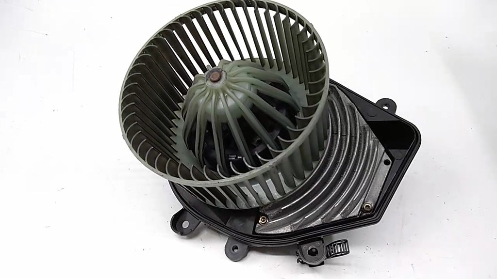 Resistenza ventola abitacolo VOLKSWAGEN PASSAT Estate (3B5) [ 1997 - 2001 ], AUDI A4 Saloon (8D2, B5) [ 1994 - 2001 ] 8d1820021 OEM 8D1820021