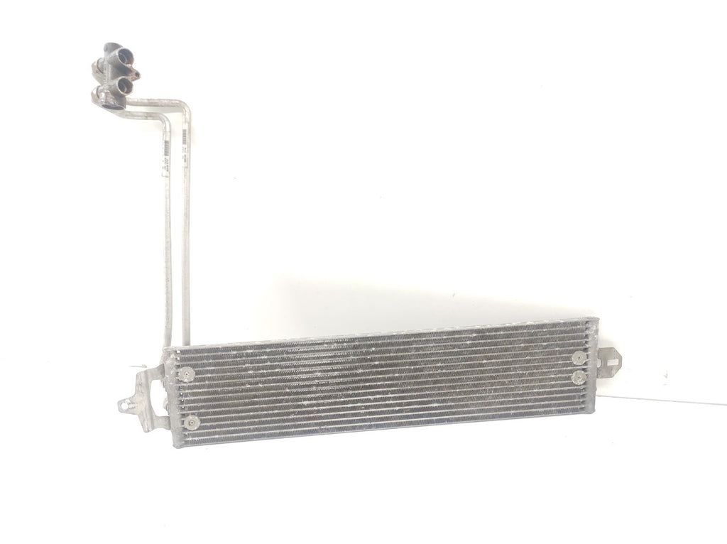 Radiator răcire lichid servo direcție Porche Cayenne 7L0121076